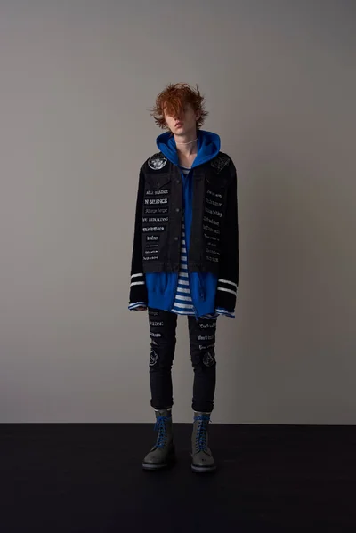 Look 3
